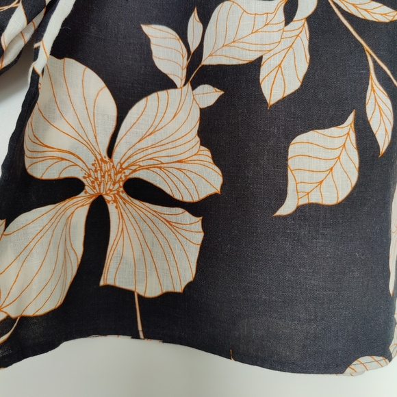 Linen floral blouse Size XS - Picture 5 of 7